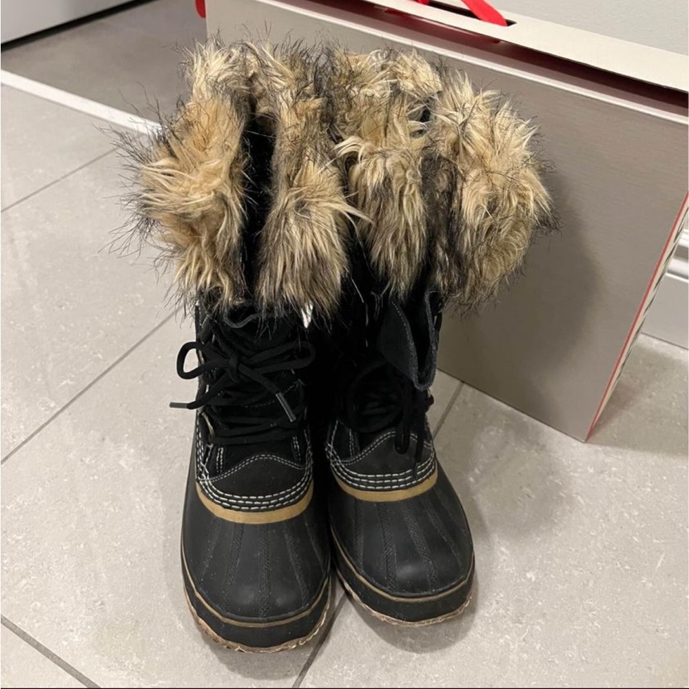Sorel Joan of arch winter boot